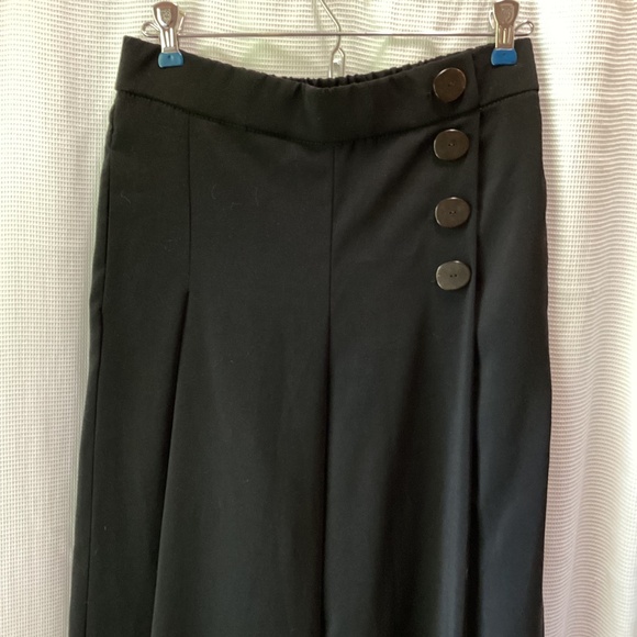 Zara Wide Leg Culottes ( Cropped Pant)  * NWOT * 6 - Picture 3 of 4